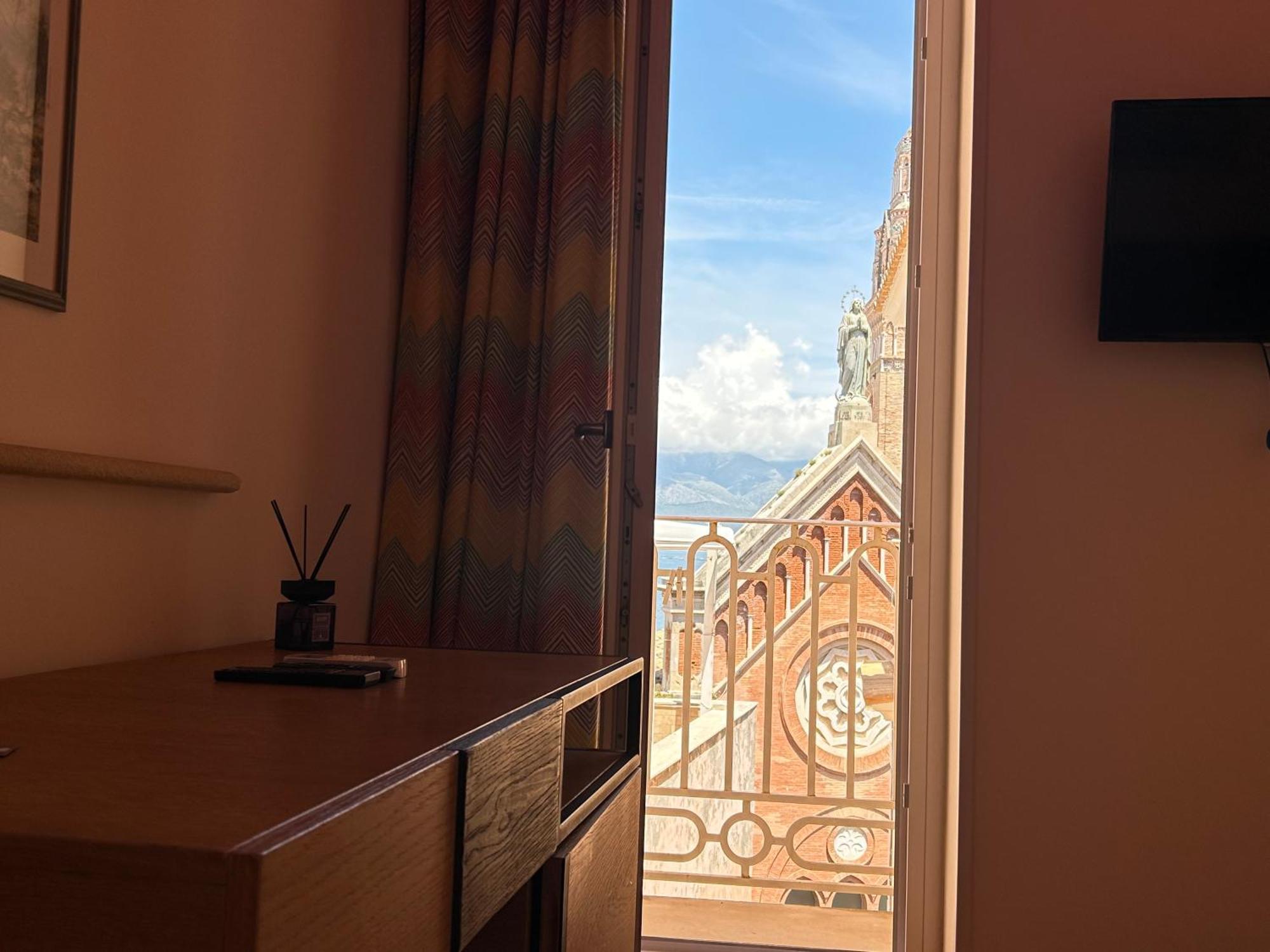 La Gaetana Bed & Breakfast Екстериор снимка