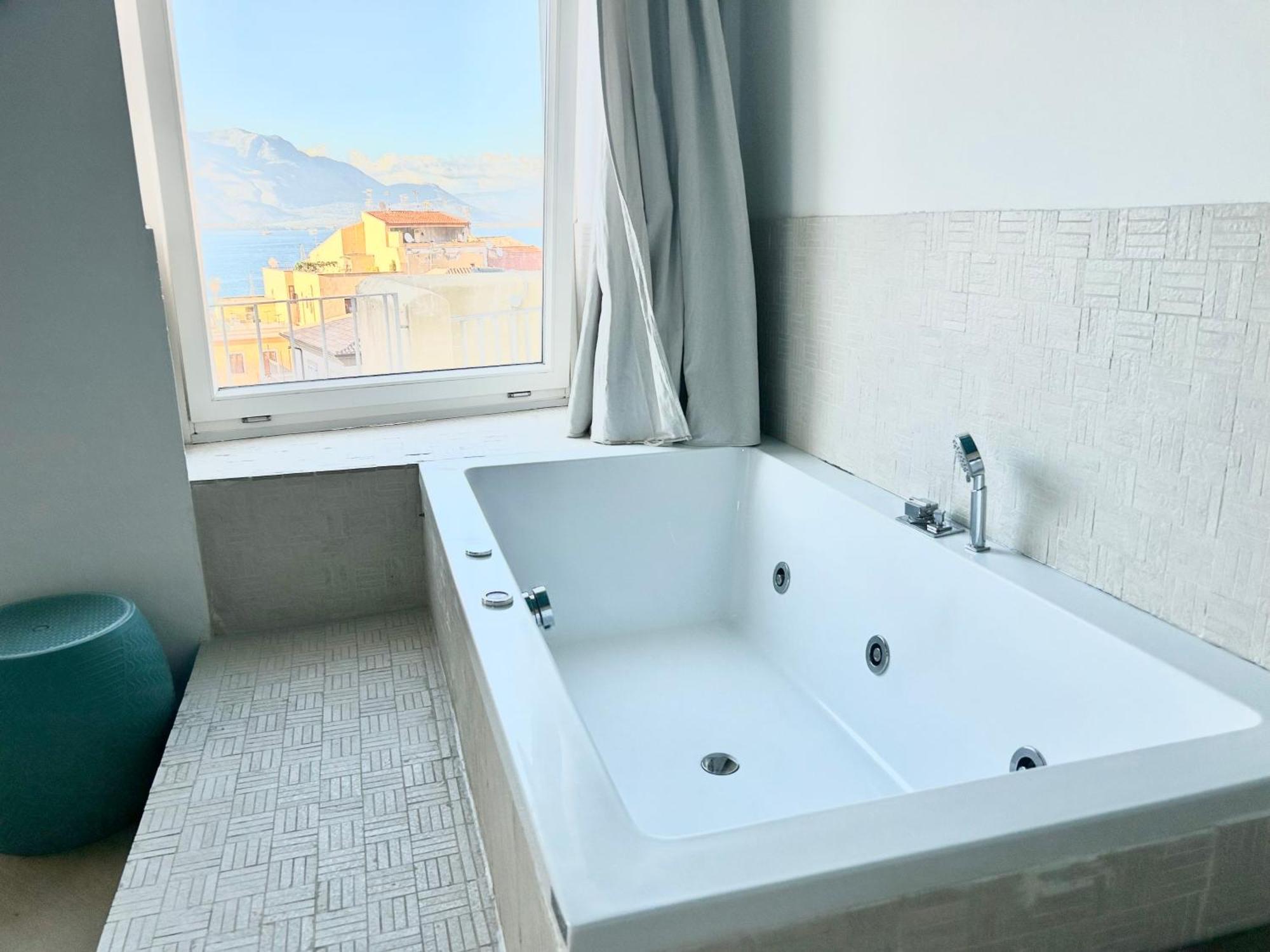 La Gaetana Bed & Breakfast Екстериор снимка